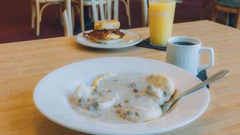 The Raven Grille at Snowshoe Mountain