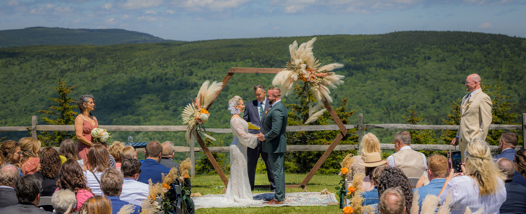 summer wedding at Snowshoe Mountain