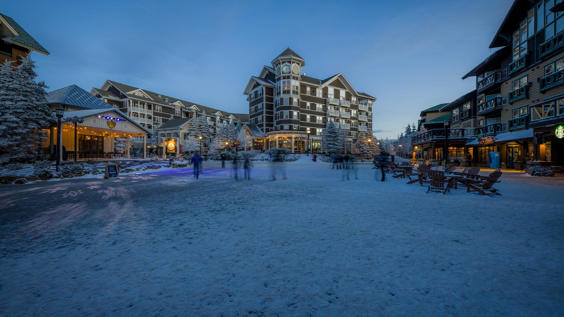 Snowshoe mountain store resort