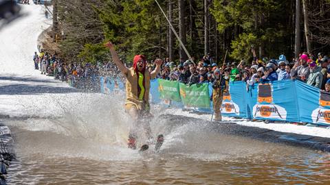 College Weekend and Pond Skim | Snowshoe Mountain