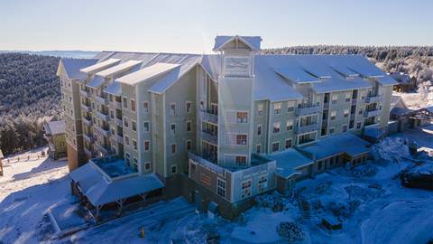 Soaring Eagle Hotel Experience | Snowshoe Mountain